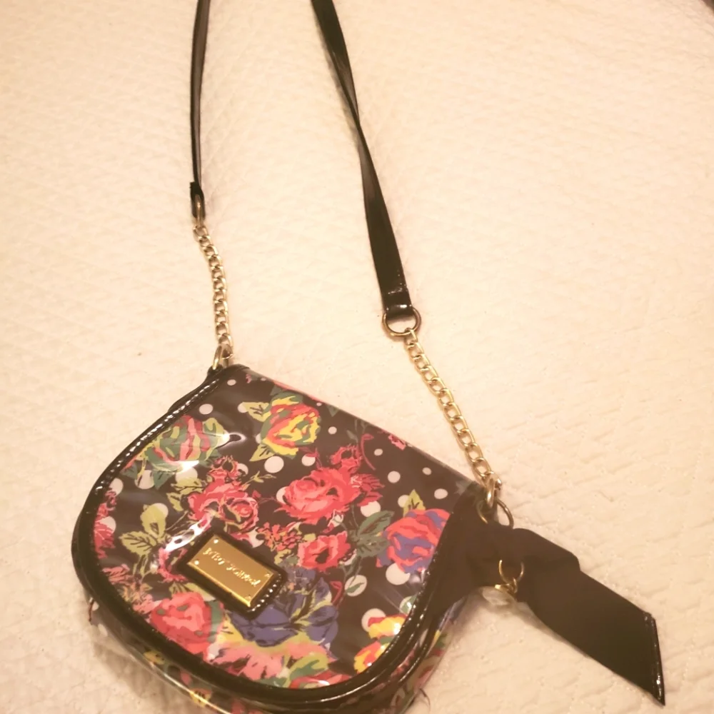 Handbag - Picture 1 of 2